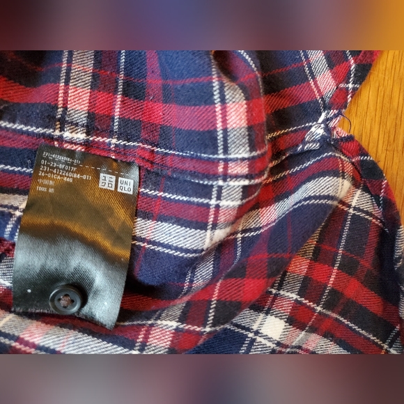 Uniqlo women's 100% cotton red navy white plaid flannel cotton shirt size L - Picture 6 of 6